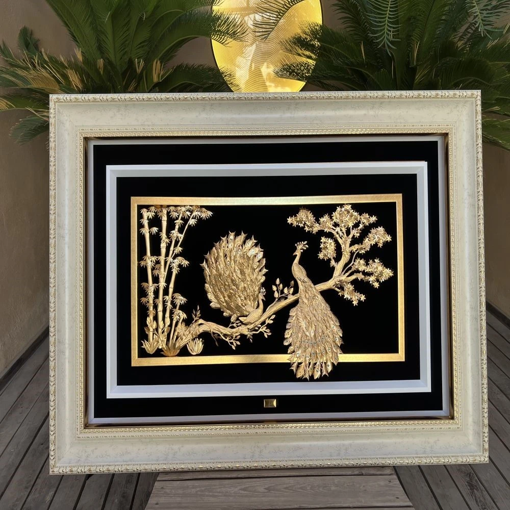 peacook and Branck peacook and Branck